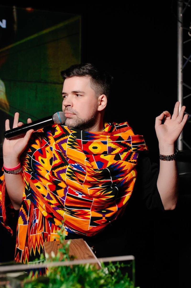 MC MAKSIM SKYWAVE